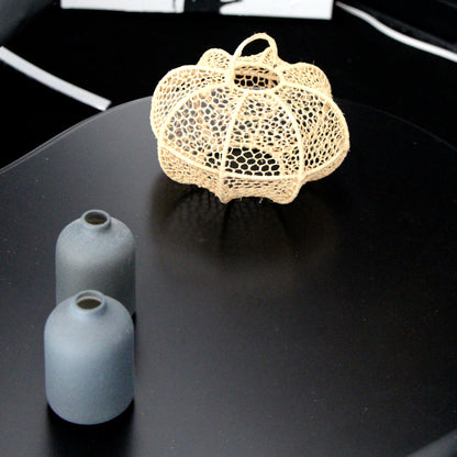 Honeycomb Raffia Suspension